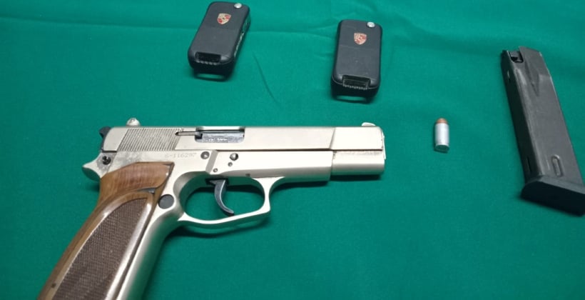 Detienen a conductor ebrio que portaba arma prohibida en pleno centro de Llay Llay
