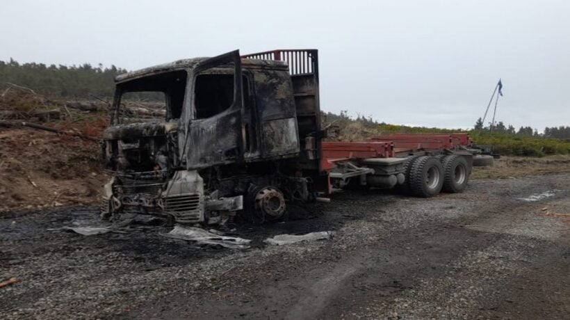 Ataque incendiario en fundo de Ercilla deja a dos personas heridas