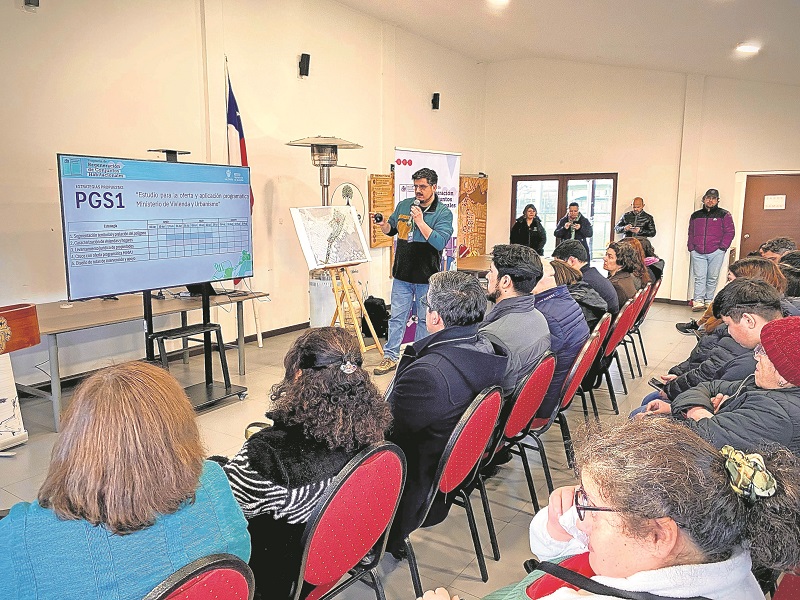 Vecinos del sector San Pedro y Villa Los Alcaldes de Valdivia conocieron plan para mejorar sus barrios