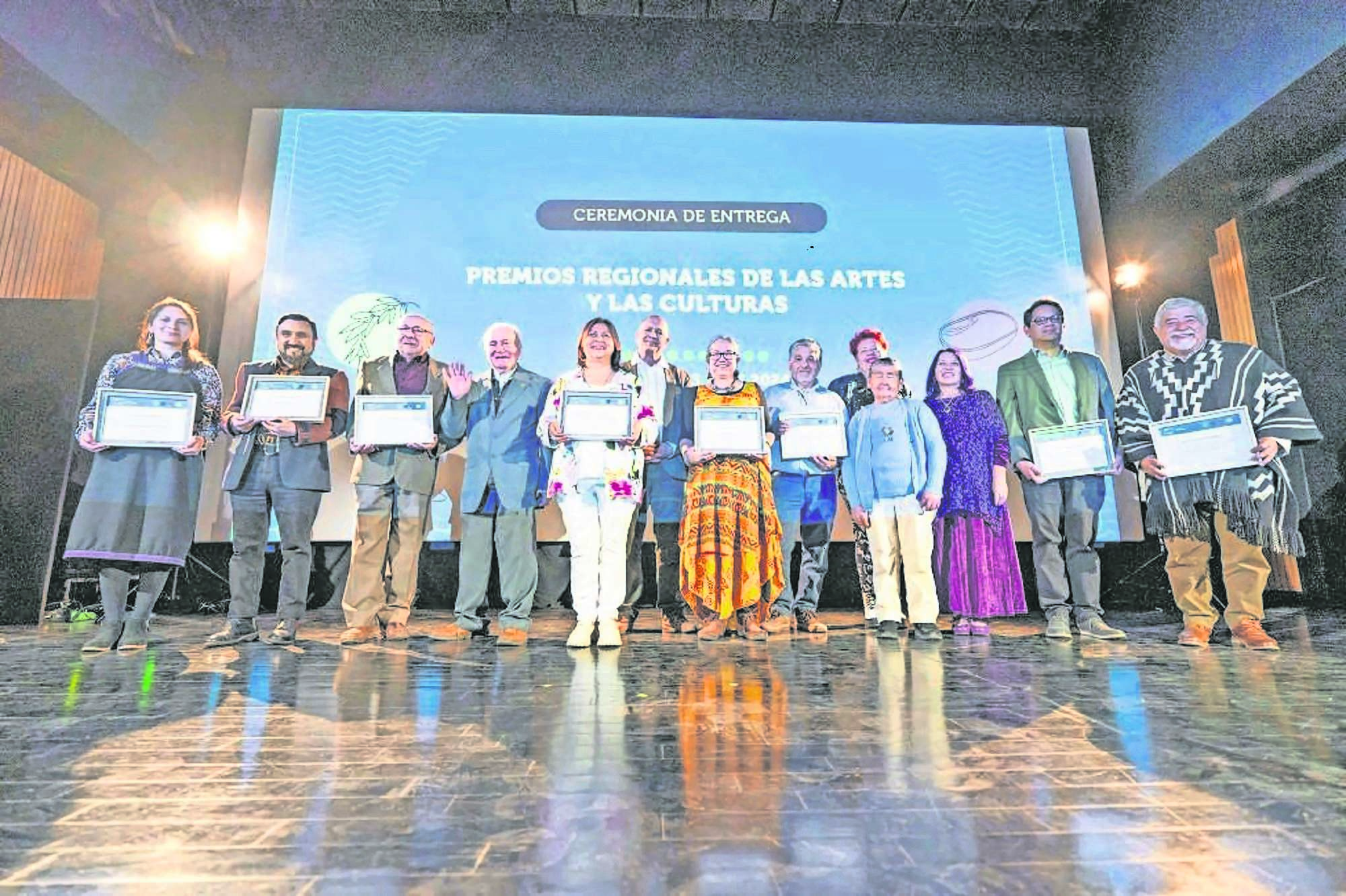 Los Ríos: Abren postulaciones a los Premios Regionales de las Artes y las Culturas