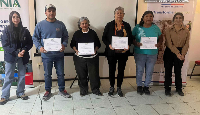 Agricultores de Pica cierran con éxito programa que impulsa la agroecología en Tarapacá