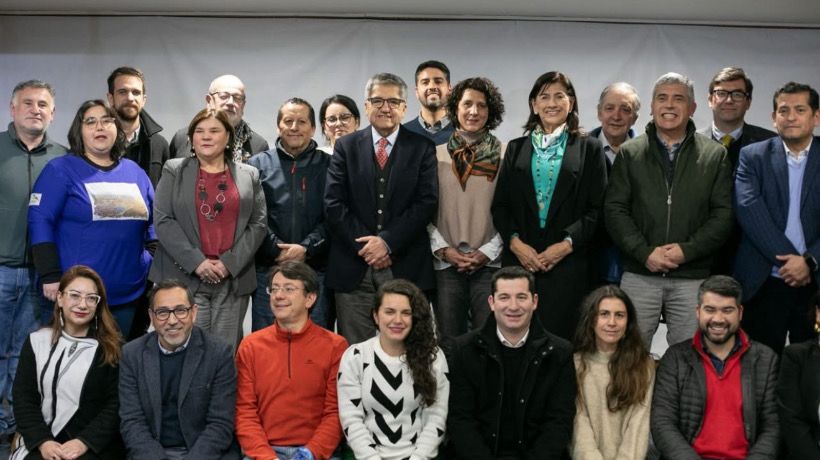 Alcaldes de Puerto Varas y Cochamó fueron elegidos esta semana para representar a la región en el Comité Regional de Cambio Climático