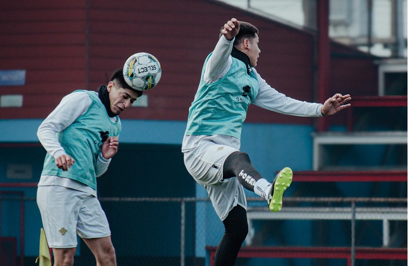Deportes Valdivia visita hoy a Araucano Unido por el Grupo Sur de la Tercera División B