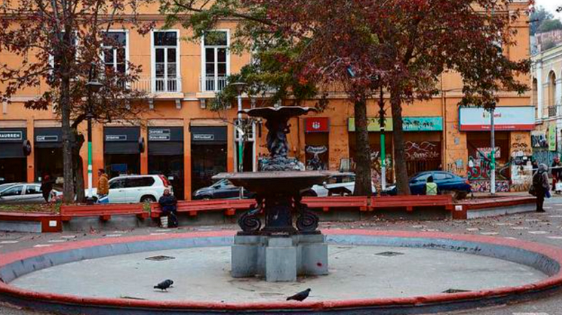 Comienzan esfuerzos para restaurar alicaída pileta de plaza Echaurren Comienzan esfuerzos para restaurar alicaída pileta de plaza Echaurren