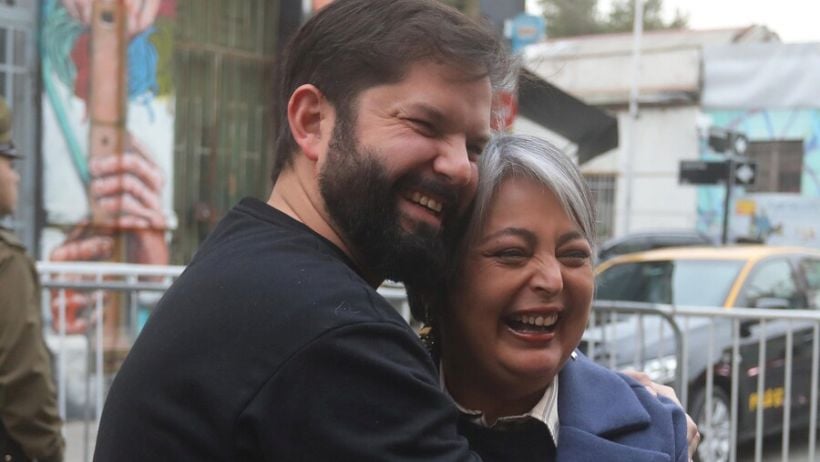 UDI pidió a Contraloría investigar presunta intervención electoral del Presidente Boric a favor de Jara UDI pidió a Contraloría investigar presunta intervención electoral del Presidente Boric a favor de Jara