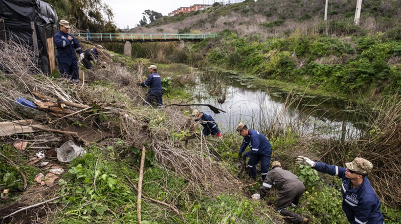 Municipio de San Antonio realiza exitoso operativo de limpieza en el Estero El Sauce Municipio de San Antonio realiza exitoso operativo de limpieza en el Estero El Sauce