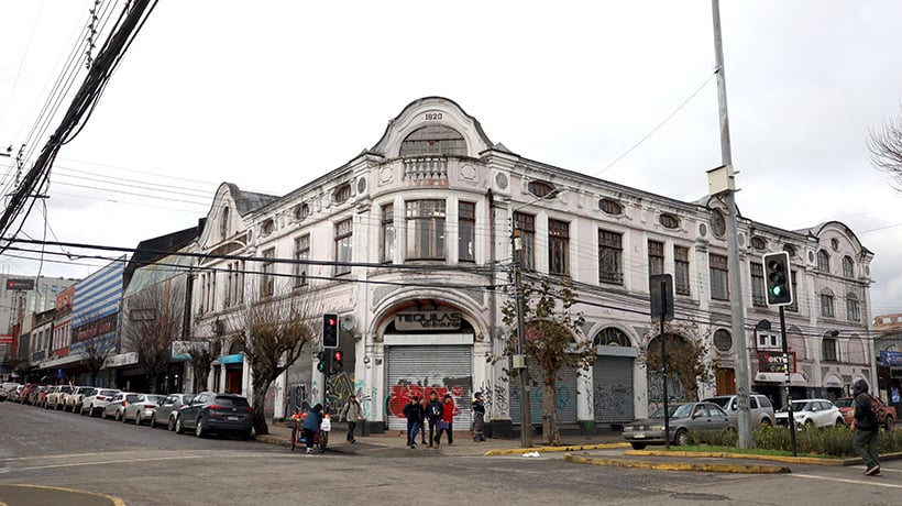 Peleas, asaltos y locales sin permisos: la realidad que atraviesa el eje bohemio y preocupa a osorninos Peleas, asaltos y locales sin permisos: la realidad que atraviesa el eje bohemio y preocupa a osorninos