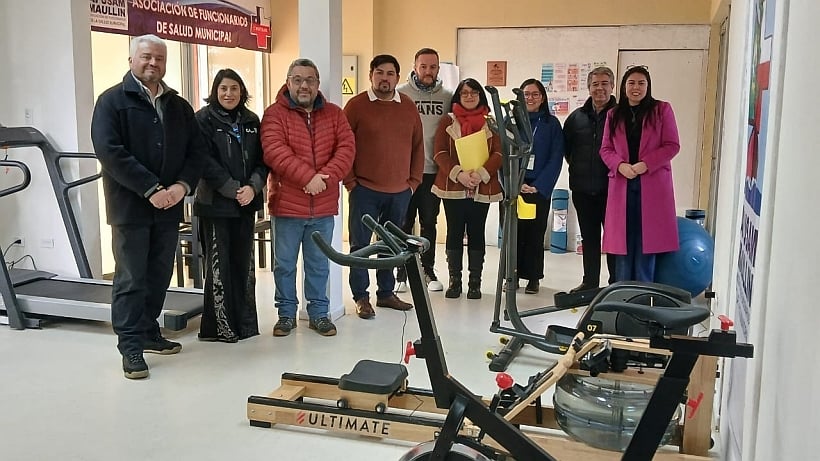 Funcionarios de la salud municipal de Maullín inauguraron gimnasio comunitario Funcionarios de la salud municipal de Maullín inauguraron gimnasio comunitario