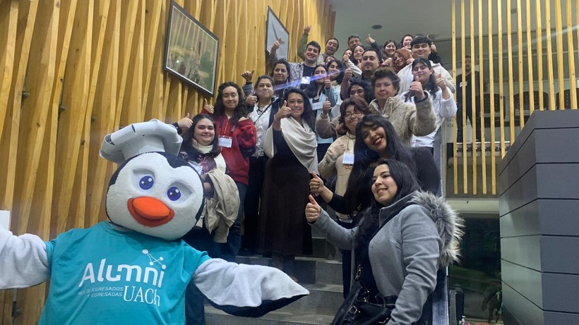 “Cocina con Sabor a Like” reunió a emprendedores gastronómicos y creadores digitales en la UACh “Cocina con Sabor a Like” reunió a emprendedores gastronómicos y creadores digitales en la UACh