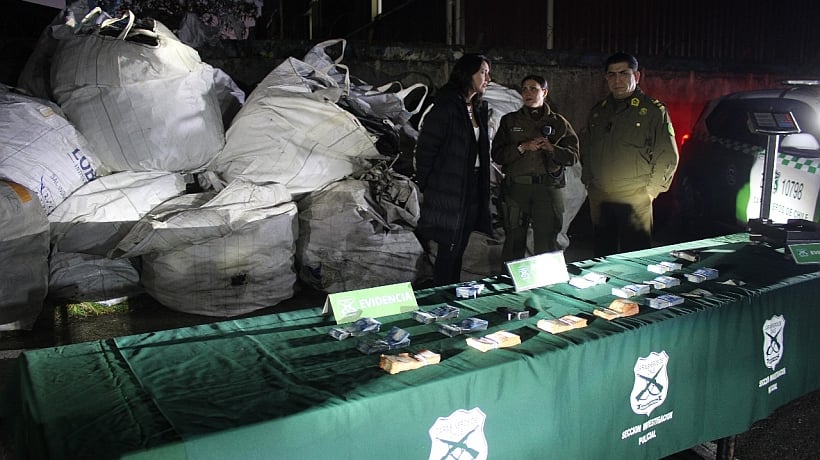 En 9 toneladas y un avalúo de $50 millones cifraron nuevo decomiso de cobre robado en Puerto Montt En 9 toneladas y un avalúo de $50 millones cifraron nuevo decomiso de cobre robado en Puerto Montt