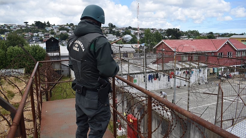 Hombre sufrió múltiples fracturas tras salvaje ataque perpetrado en Ancud Hombre sufrió múltiples fracturas tras salvaje ataque perpetrado en Ancud
