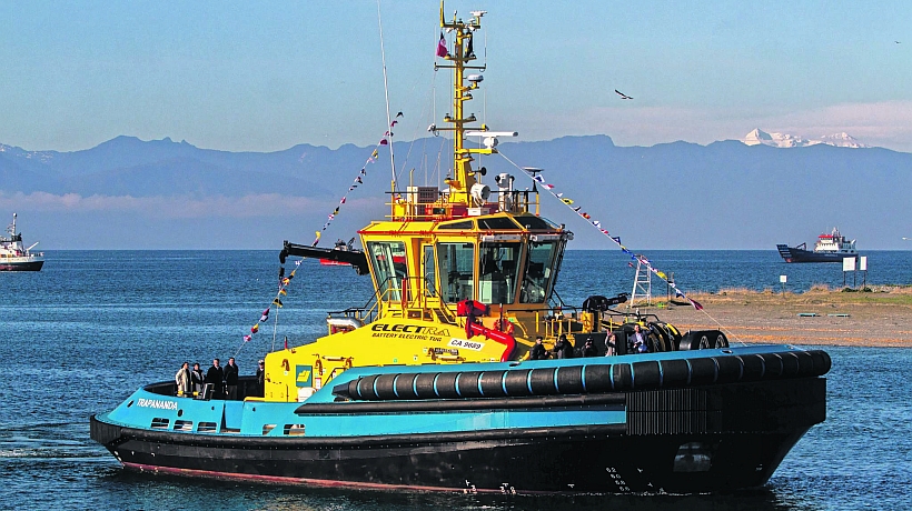 En Puerto Montt bautizaron al primer remolcador eléctrico del país En Puerto Montt bautizaron al primer remolcador eléctrico del país