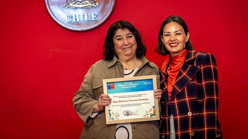 Artesana de Quemchi gana premio del Ministerio de las Culturas