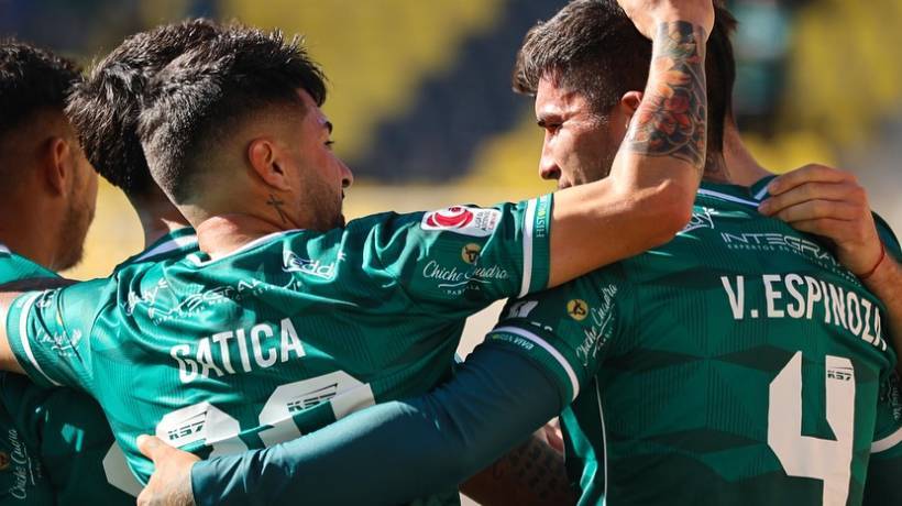 Santiago Wanderers enfrentará cinco partidos decisivos para consolidarse en la punta de la tabla Santiago Wanderers enfrentará cinco partidos decisivos para consolidarse en la punta de la tabla