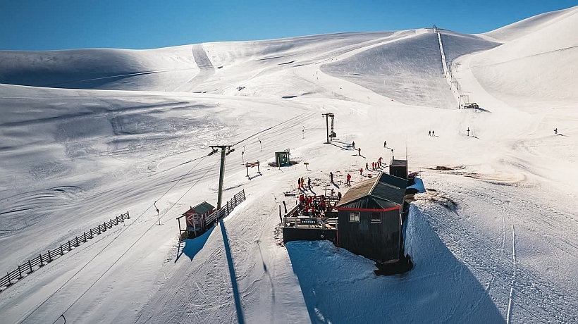 Alto número de visitantes marca inicio de la temporada en Antillanca y volcán Osorno Alto número de visitantes marca inicio de la temporada en Antillanca y volcán Osorno