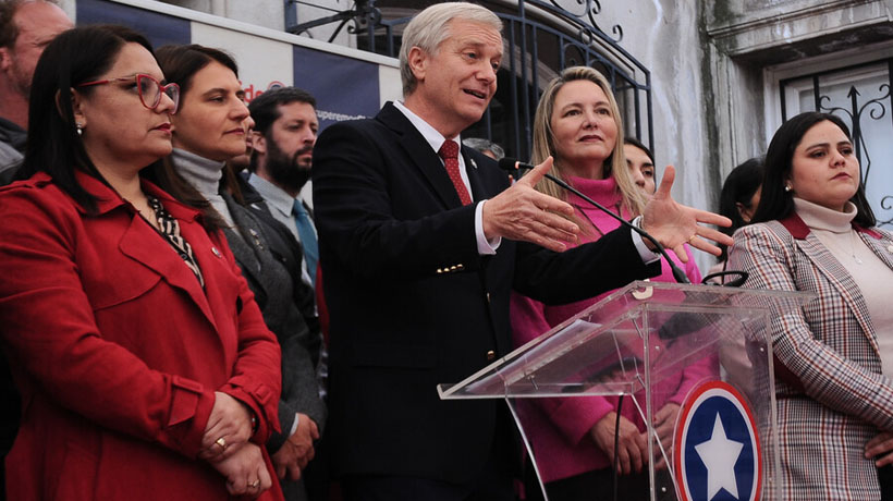 Kast criticó discusión sobre voto obligatorio sin multa a cuatro meses de elección Kast criticó discusión sobre voto obligatorio sin multa a cuatro meses de elección