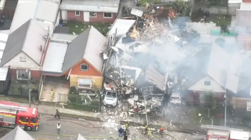 Molestia en vecinos tras explosion de vivienda en Temuco: solicitan que Lipigas realice mediciones de seguridad Molestia en vecinos tras explosion de vivienda en Temuco: solicitan que Lipigas realice mediciones de seguridad