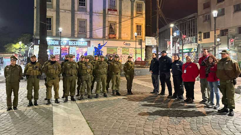 Ronda Impacto de Carabineros permite detener a ocho personas en el plan de Valparaíso Ronda Impacto de Carabineros permite detener a ocho personas en el plan de Valparaíso