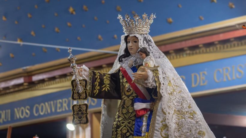 Fieles y peregrinos celebran hoy la solemne eucaristía de víspera de la Fiesta de la Virgen del Carmen Fieles y peregrinos celebran hoy la solemne eucaristía de víspera de la Fiesta de la Virgen del Carmen