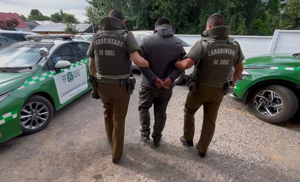 Más de 100 detenciones acumulan cuatro sujetos detenidos en Lautaro Más de 100 detenciones acumulan cuatro sujetos detenidos en Lautaro