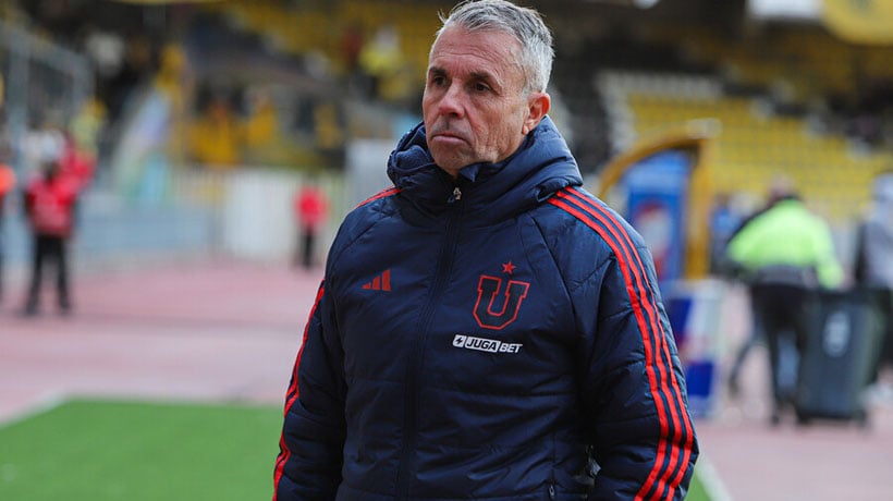 Gustavo Álvarez reiteró interés por Eduardo Vargas y dijo que "los mercados son para aprovecharlos" Gustavo Álvarez reiteró interés por Eduardo Vargas y dijo que "los mercados son para aprovecharlos"