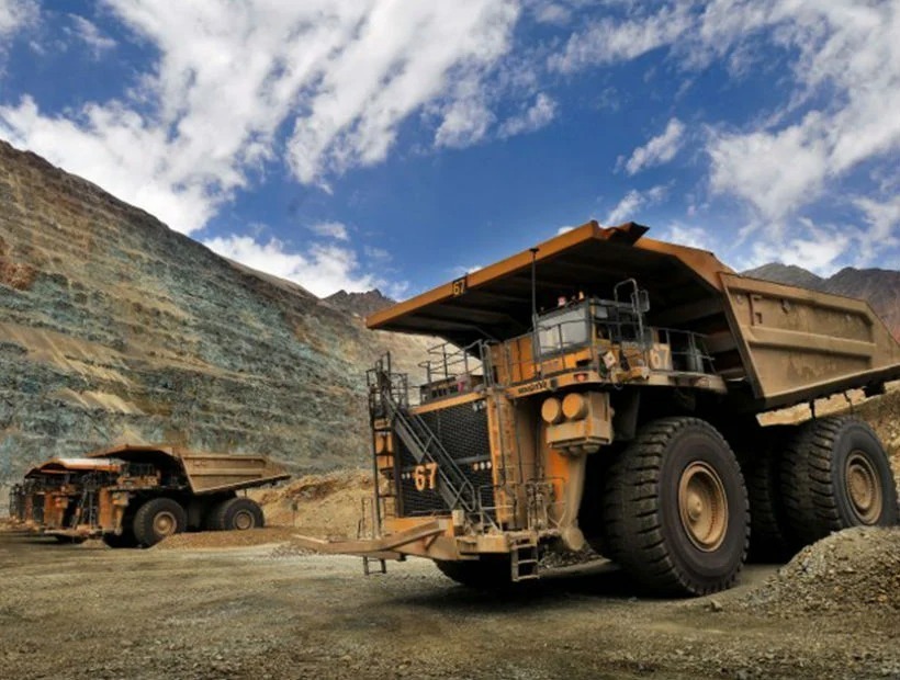 BHP ofrece préstamo a trabajadores afectados por embargo en Escondida y Sindicato N°1 lo rechaza