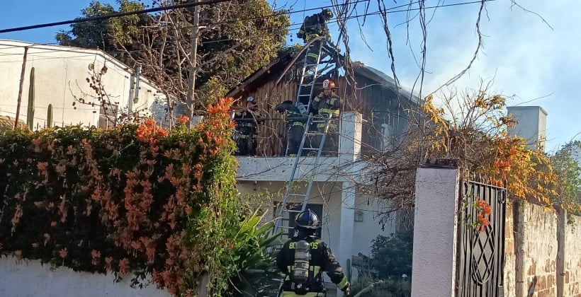 Quillota: incendio estructural en Villa Italia dejó cuatro damnificados Quillota: incendio estructural en Villa Italia dejó cuatro damnificados