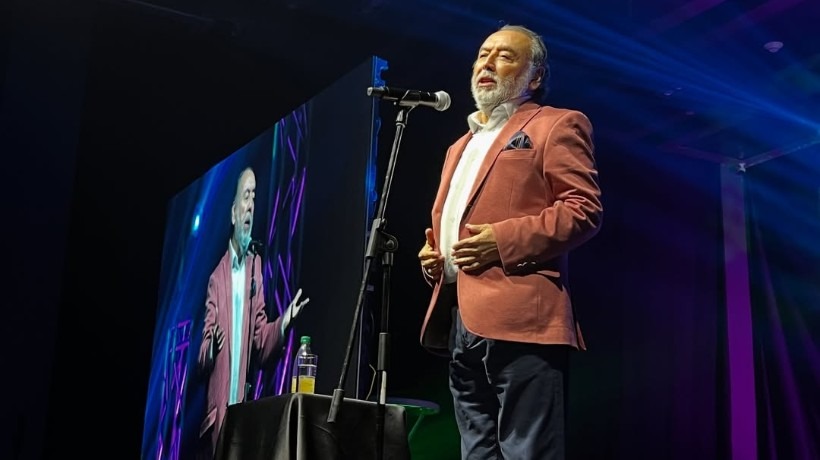 Deslenguado y sin filtro: Don Carter regresa a Antofagasta
