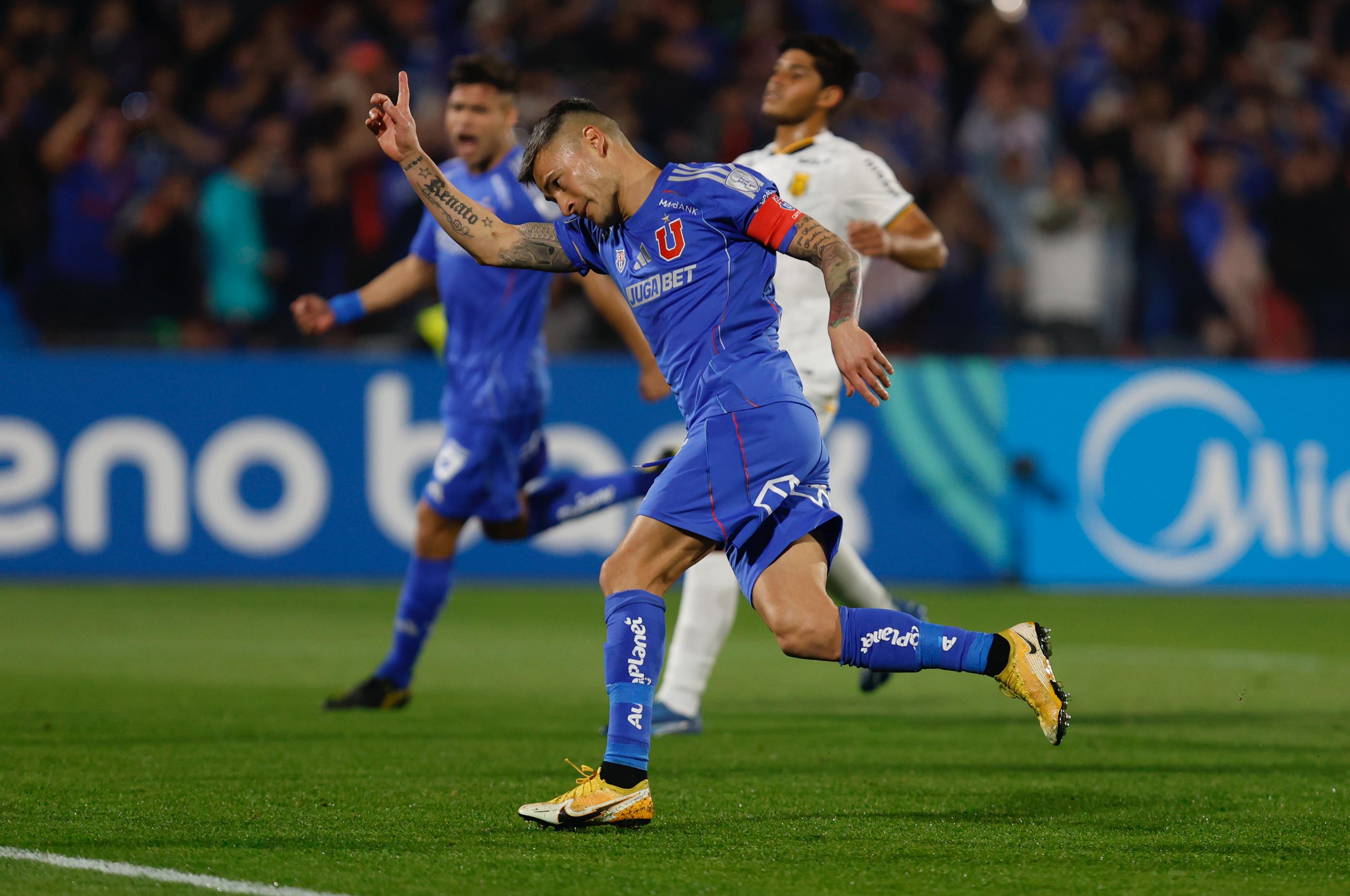 Triunfo categórico: La Universidad de Chile goleó por 5-0 a Guaraní en el Estadio Nacional Triunfo categórico: La Universidad de Chile goleó por 5-0 a Guaraní en el Estadio Nacional