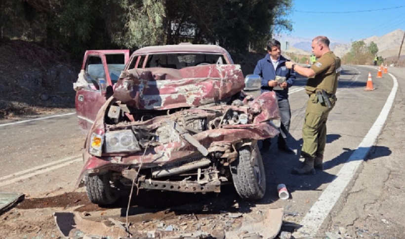 Conductor de camioneta falleció en choque con camión en ruta de la localidad de Los Loros Conductor de camioneta falleció en choque con camión en ruta de la localidad de Los Loros