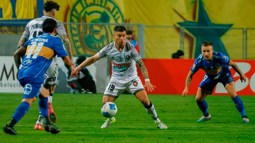 Everton y Deportes Limache no pasaron del cero a cero y no se alejaron mucho de los dos colistas Everton y Deportes Limache no pasaron del cero a cero y no se alejaron mucho de los dos colistas