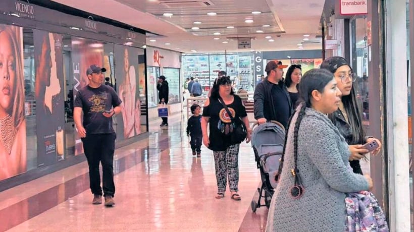 Los turistas argentinos y bolivianos destacan precios y ofertas del Mall Zofri en Iquique Los turistas argentinos y bolivianos destacan precios y ofertas del Mall Zofri en Iquique