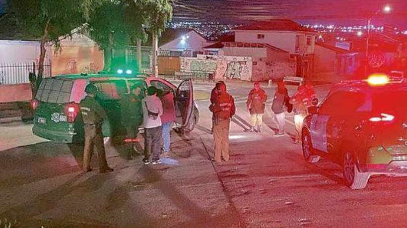 Detienen a joven tras asalto con violencia en pleno centro de Llolleo Detienen a joven tras asalto con violencia en pleno centro de Llolleo