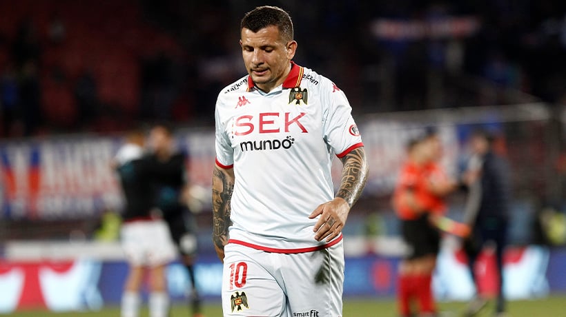 Los dos nombres que podrían reforzar al "Dragón": Emiliano Vecchio y Nicolás Fernández son opciones para Deportes Iquique Los dos nombres que podrían reforzar al "Dragón": Emiliano Vecchio y Nicolás Fernández son opciones para Deportes Iquique