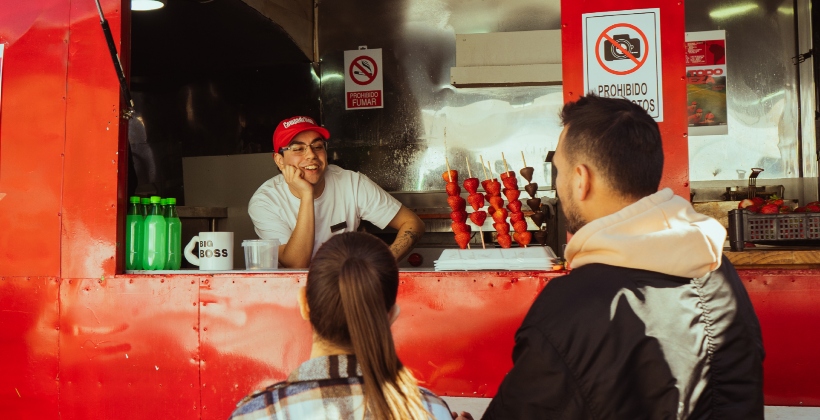 "El empleado del mes": Abrildefresa anunció su nuevo EP que incluye a Easykid y Gepe "El empleado del mes": Abrildefresa anunció su nuevo EP que incluye a Easykid y Gepe