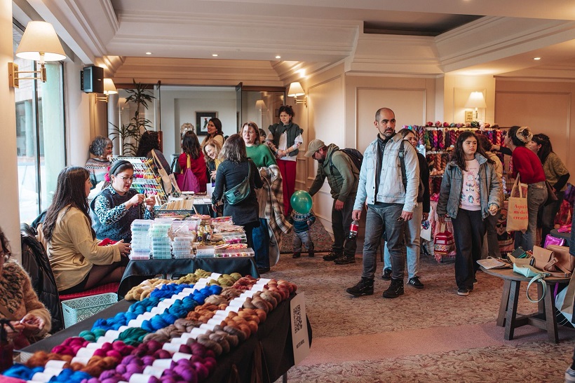 La Feria Lana y Lluvia superó los 3.500 visitantes en tercera versión en Valdivia La Feria Lana y Lluvia superó los 3.500 visitantes en tercera versión en Valdivia