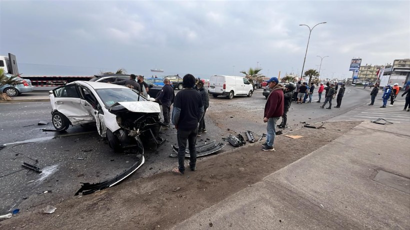 Una persona muere en accidente de tránsito en Av. Edmundo Pérez Zujovic de Antofagasta Una persona muere en accidente de tránsito en Av. Edmundo Pérez Zujovic de Antofagasta
