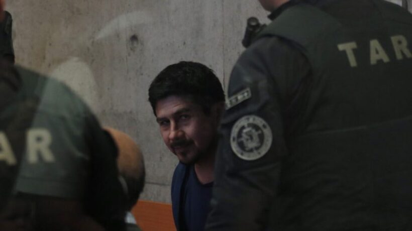 Defensa de Luis Tralcal solicita a tribunal dejar sin efecto revocación del beneficio de Gendarmería