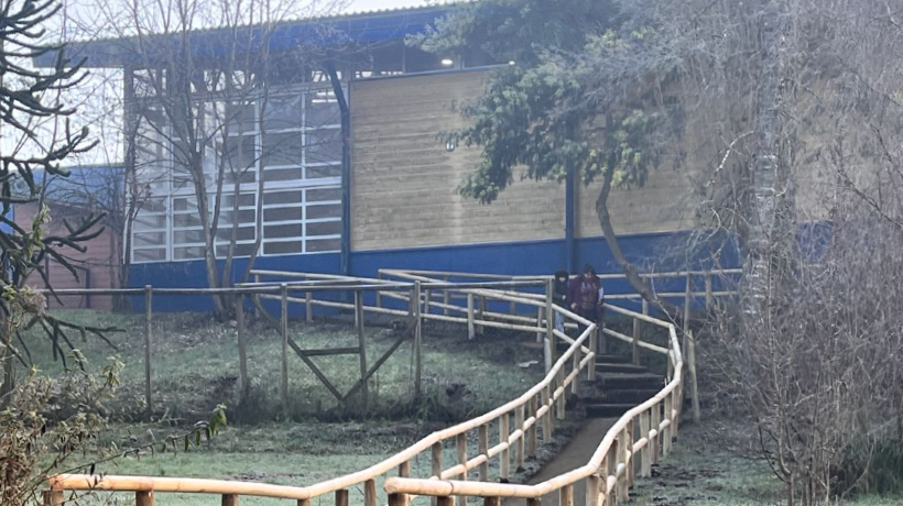 Osorno: Retoman actividades en Escuela Rural Pichil tras suspensión por filtracion de aguas lluvias Osorno: Retoman actividades en Escuela Rural Pichil tras suspensión por filtracion de aguas lluvias