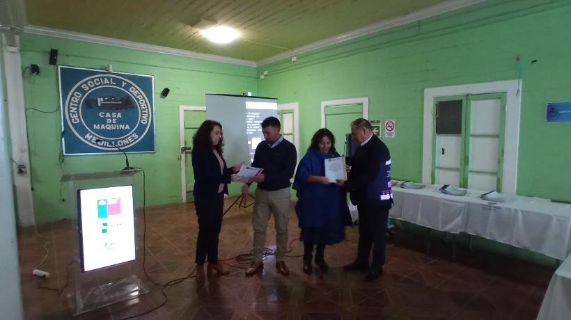 Vecinos de barrio “Casa de Máquinas”, concluyen su Manual de Administración, Uso y Mantención de Obras