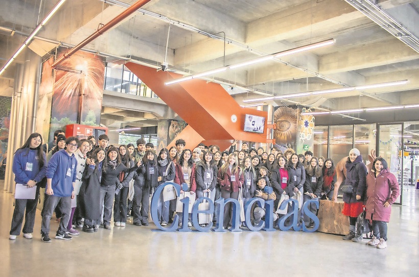 Positivo balance dejó Escuela de Invierno para futuros científicos
