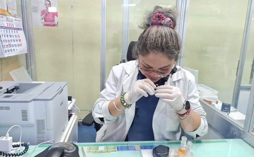 Alza histórica: 'Tía Rica' subió a $25 mil valor del gramo de oro para préstamos en Antofagasta
