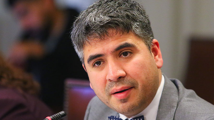 Diputado y alerta de amenazas a ministro Montes: “La primera víctima son los damnificados” Diputado y alerta de amenazas a ministro Montes: “La primera víctima son los damnificados”