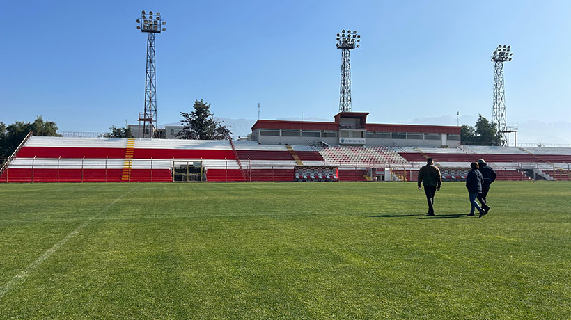 San Felipe mejoró su estadio con obras en tribuna Pacífico y anunció más inversiones con fondos del Royalty San Felipe mejoró su estadio con obras en tribuna Pacífico y anunció más inversiones con fondos del Royalty
