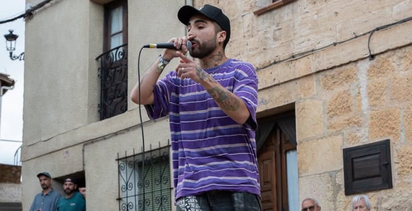 De Llay Llay a España: el salto cuántico del rapero y psicólogo Treko EKZ