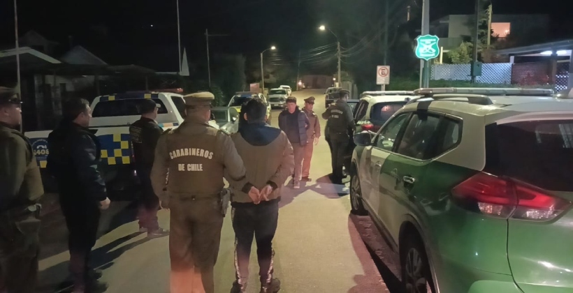 Zapallar: recuperan dos autos robados y detienen a cinco personas tras persecución nocturna Zapallar: recuperan dos autos robados y detienen a cinco personas tras persecución nocturna