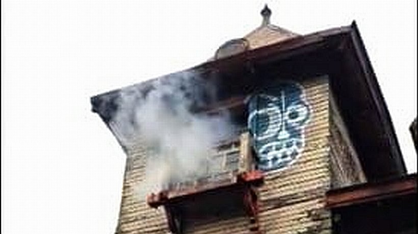 Principio de incendio afectó al tercer piso de la Casa Fernández de Puerto Montt