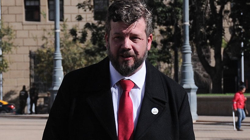 Servel acoge denuncia contra el Partido Nacional Libertario por dichos de Kaiser sobre golpe de Estado