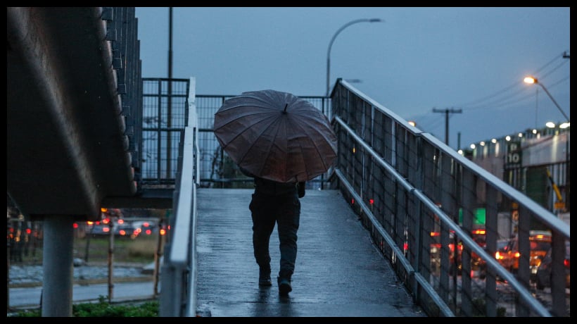 Anuncian precipitaciones para la RM: Sistema frontal llegará a la capital este domingo Anuncian precipitaciones para la RM: Sistema frontal llegará a la capital este domingo