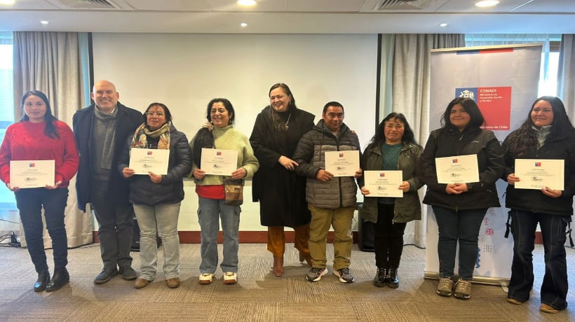 Nueve familias de Chonchi reciben certificación de equipamiento y habitabilidad a través de Conadi Nueve familias de Chonchi reciben certificación de equipamiento y habitabilidad a través de Conadi